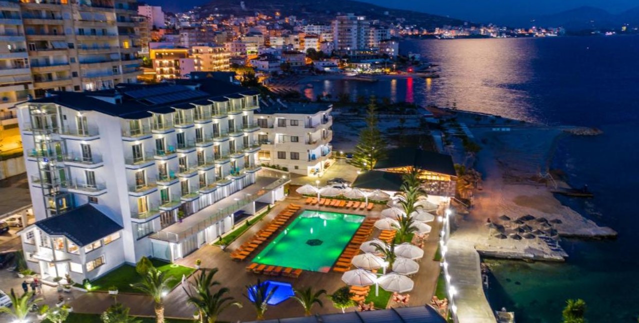 Saranda Palace 4*