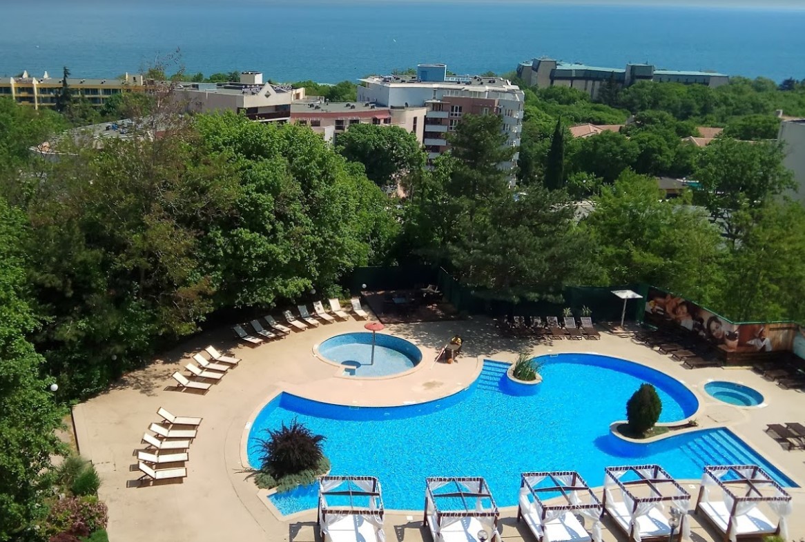 Apollo Golden Sands (ex. Doubletree by Hilton) 4*