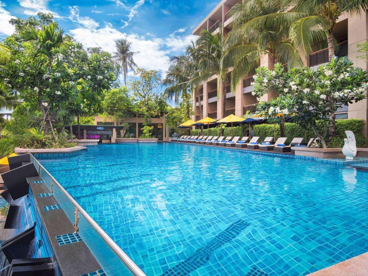 Novotel Phuket Kata Avista Resort & Spa 4*