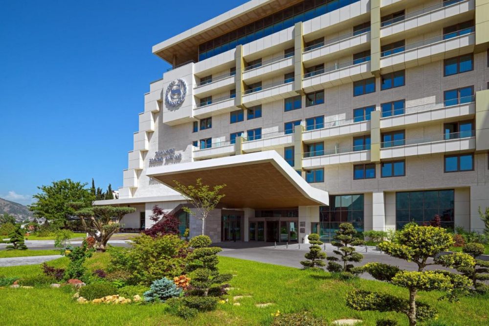 Sheraton Grand Tbilisi Metekhi 5*