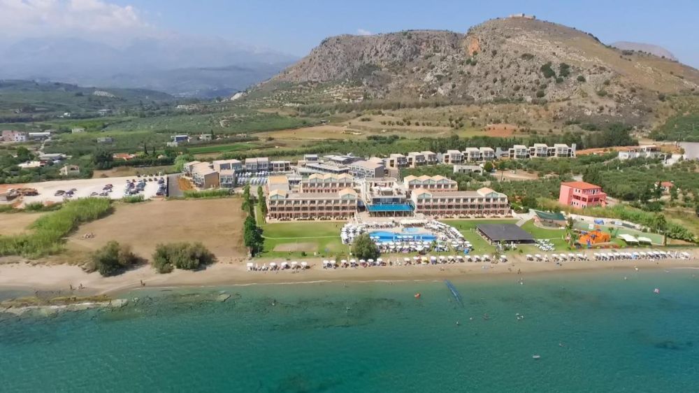 Kiani Beach Resort Family 5*