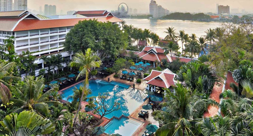 Anantara Bangkok Riverside 5*