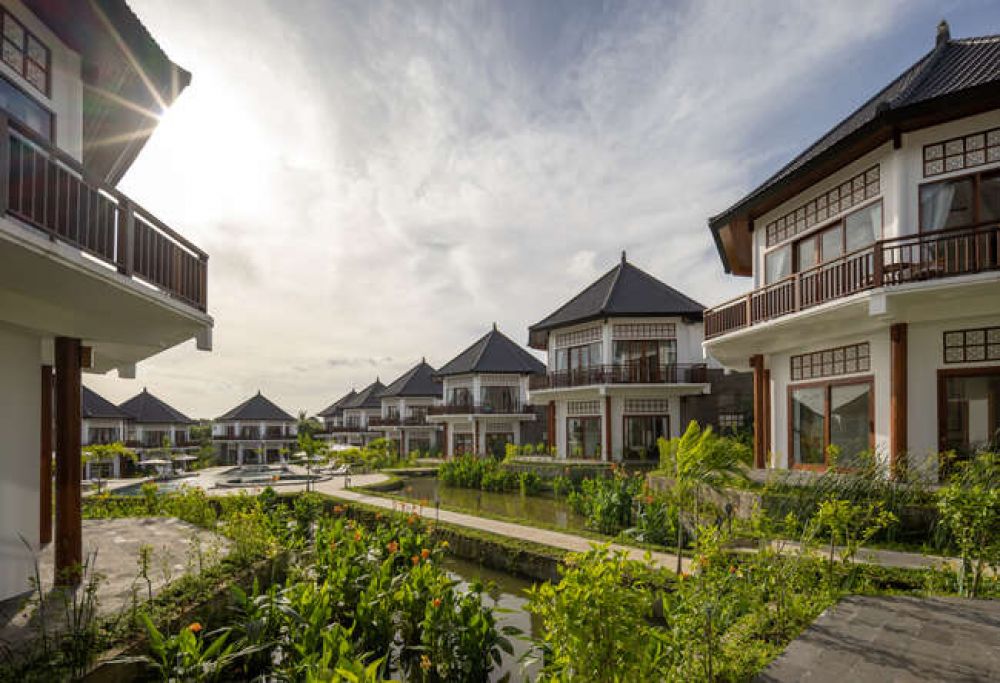 Swan Paradise A Pramana Experience 4*