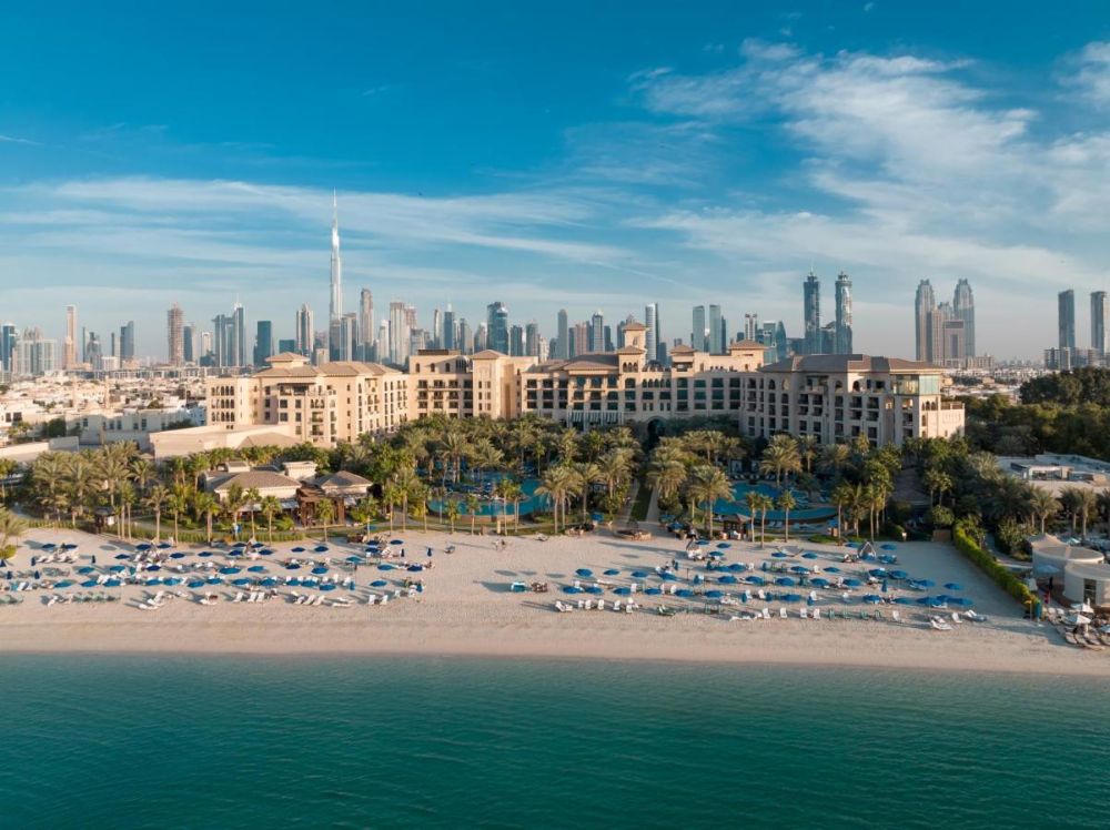 Four Seasons Resort Jumeirah 5*