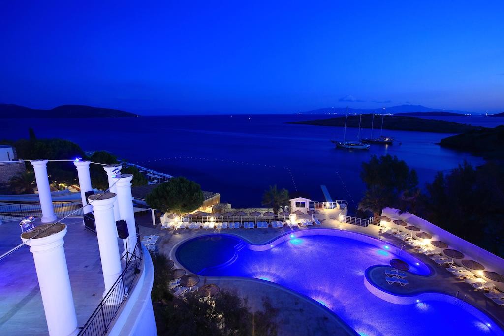 Bodrum Bay Resort 5*