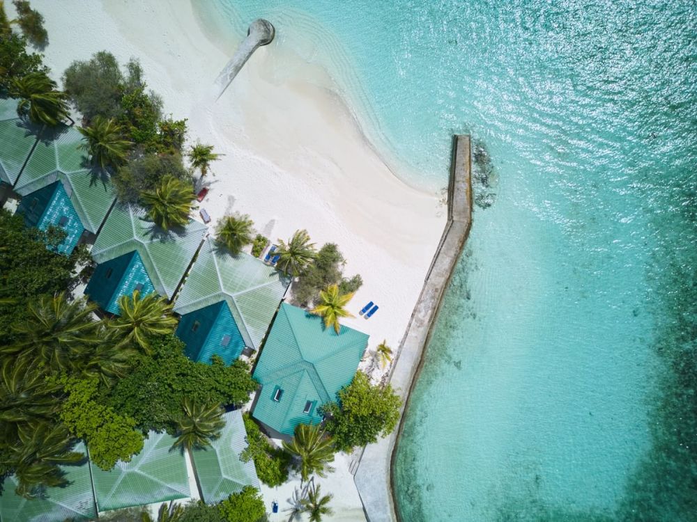 Eri Maldives (ex. Eriyadu Island Resort) 4*