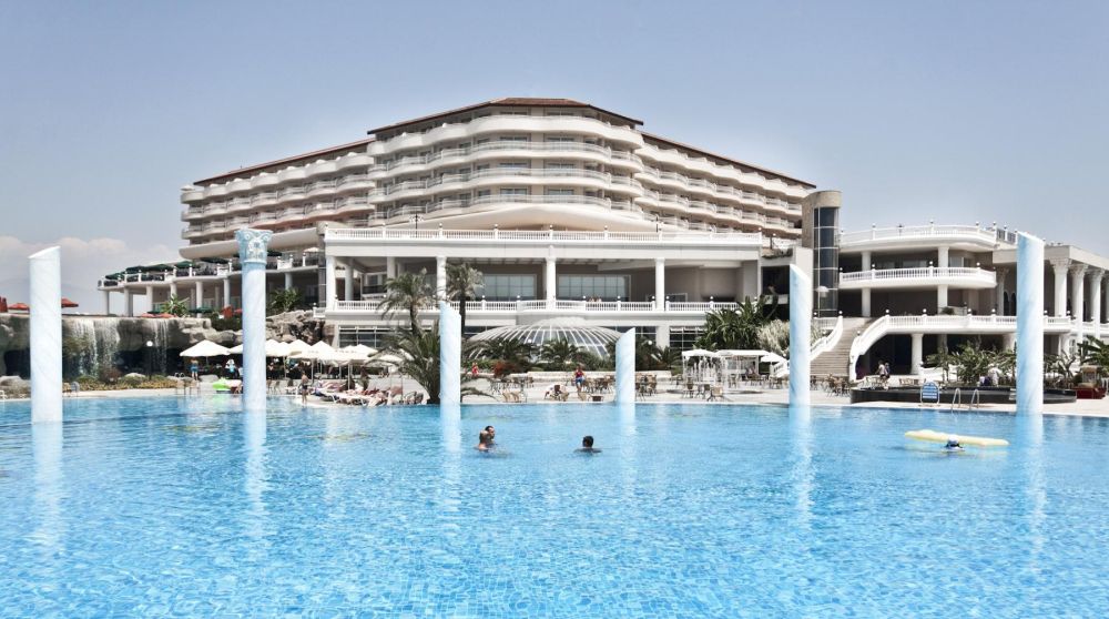 Starlight Resort Hotel 5*