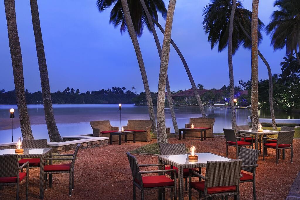 Avani Kalutara Resort 4*