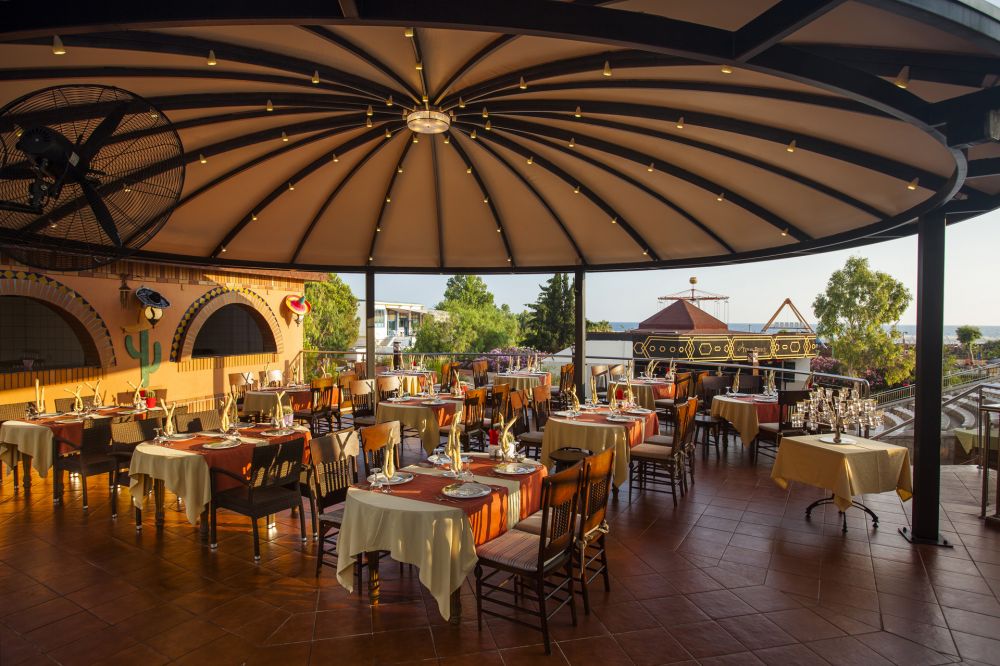 Turan Prince World Club Hotel HV1 5*