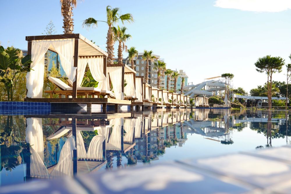 Laur Hotels Experience (Ex. Didim Beach Resort & Elegance) 5*