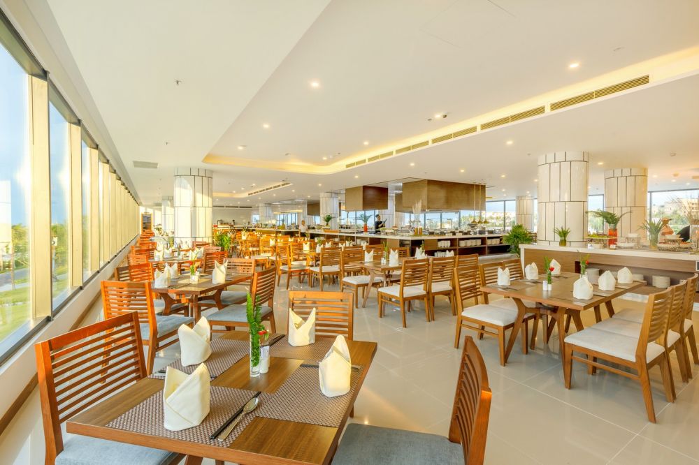 Selectum Noa Resort Cam Ranh 5*