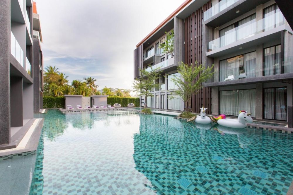 Maya Phuket 4*