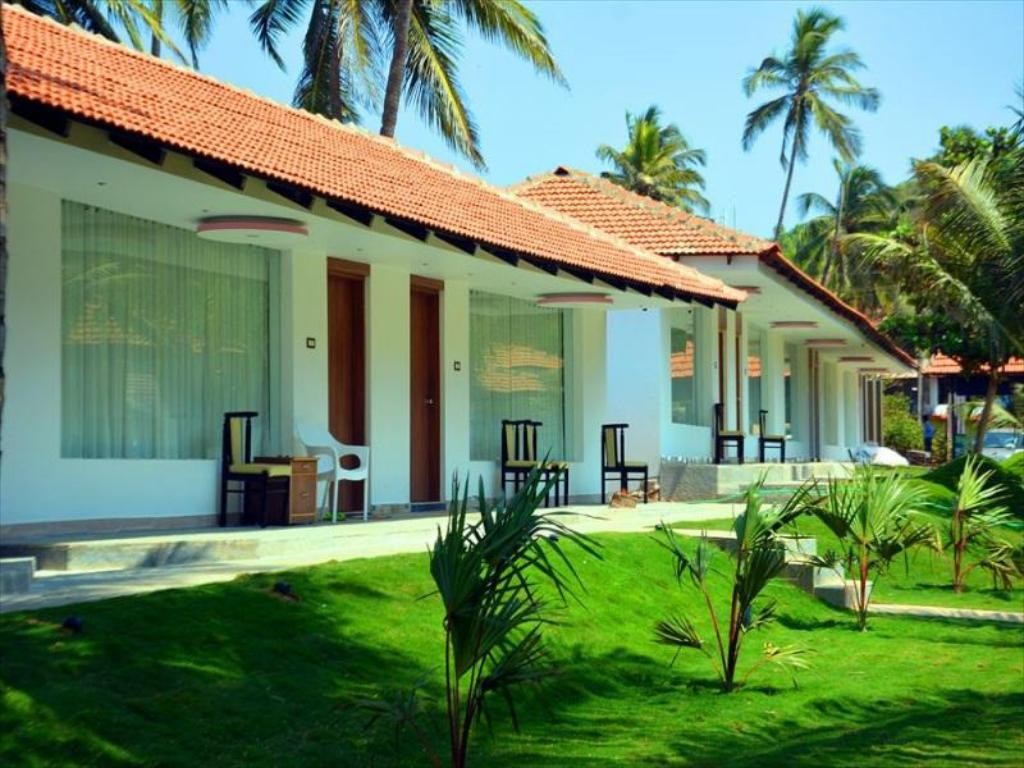 Boomerang Beach Resort (ex. Royal Aarya Beach Resort) 4*