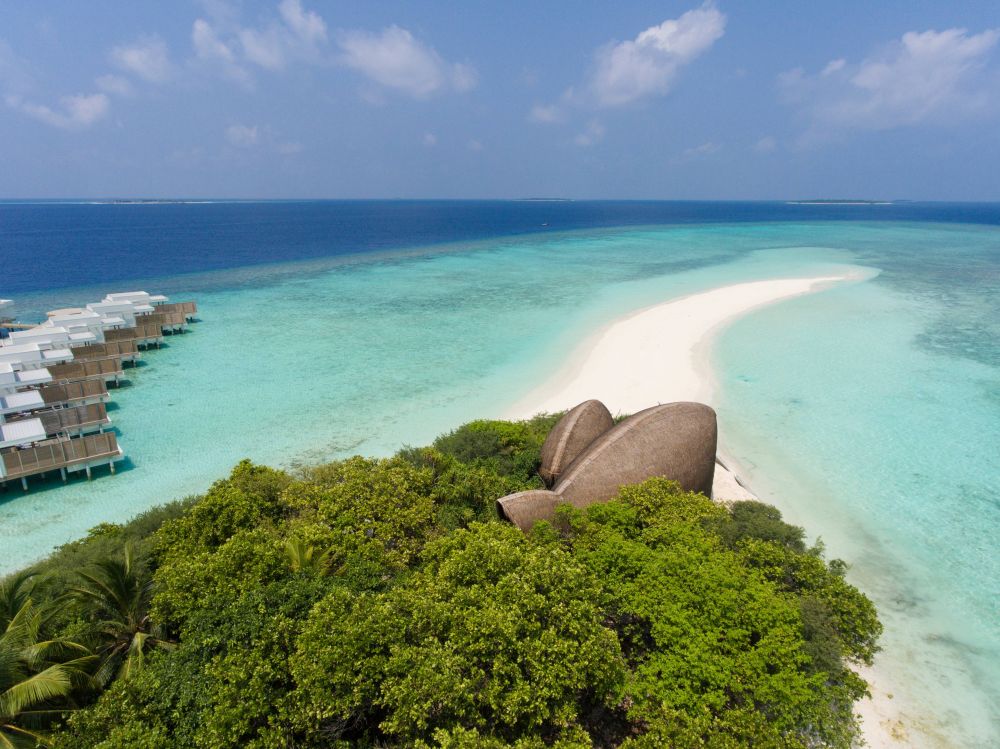 Dhigali Maldives 5*