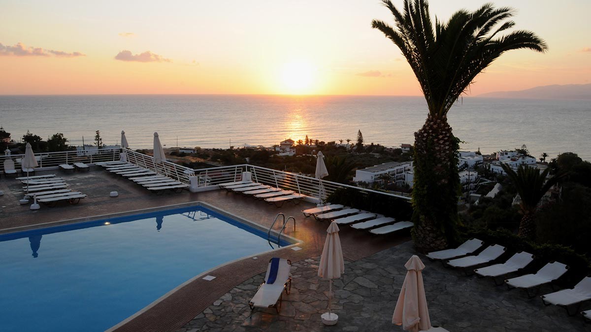 Hersonissos Village Hotel and Bungalows 4*