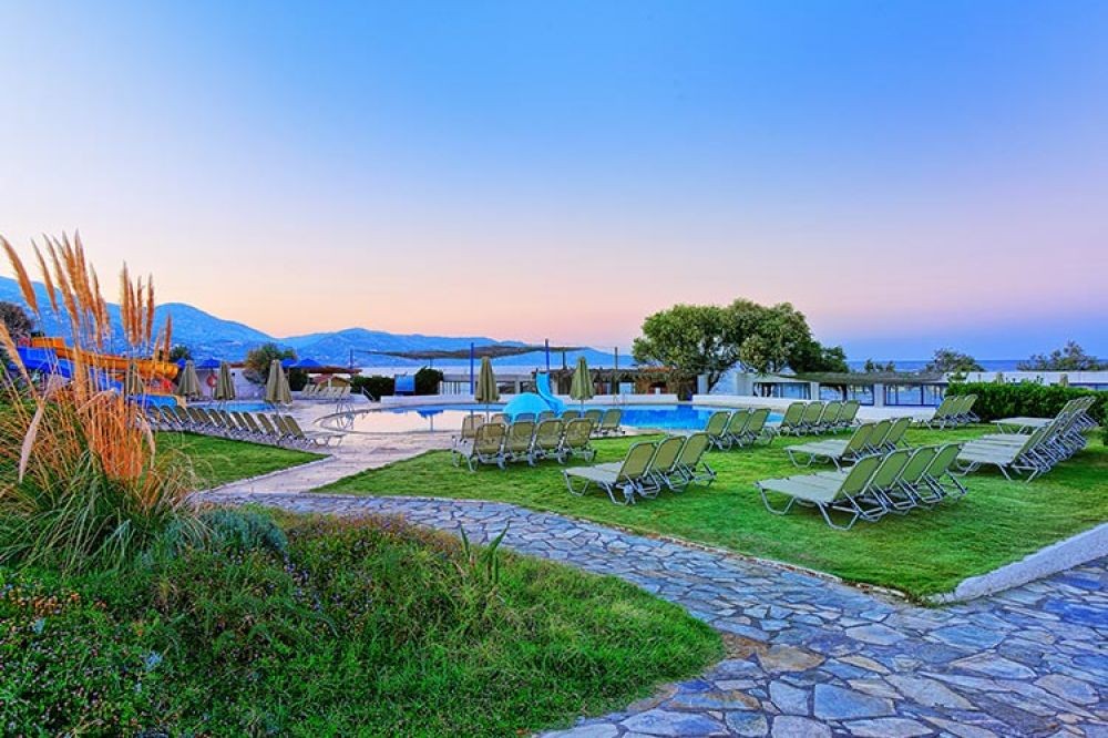 Apollonia Beach Resort & Spa 5*