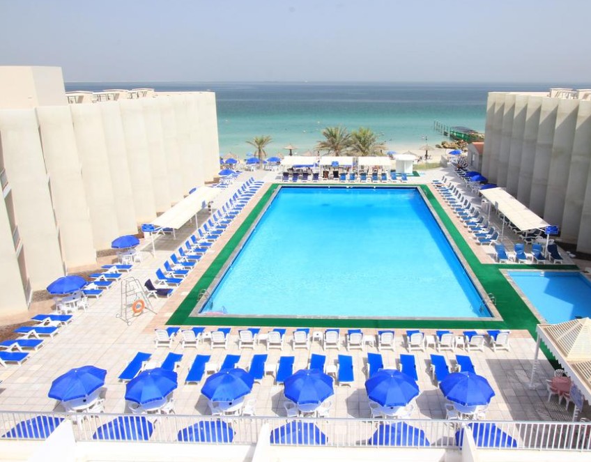 Beach Hotel Sharjah 3*