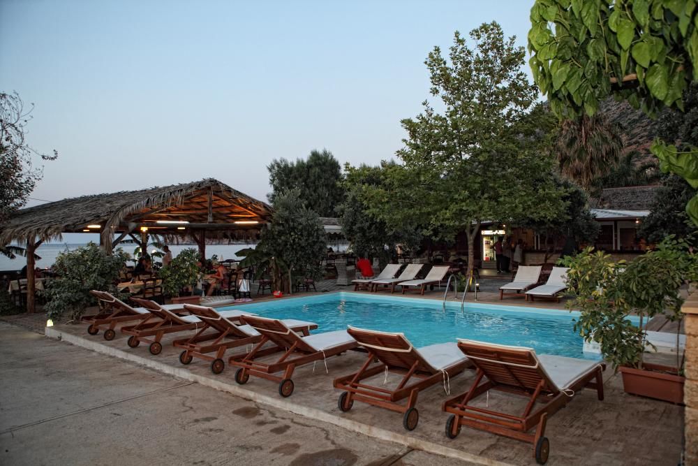 Niriides Beach 4*