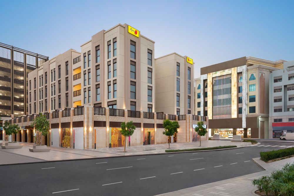 Super 8 by Wyndham Dubai 2*