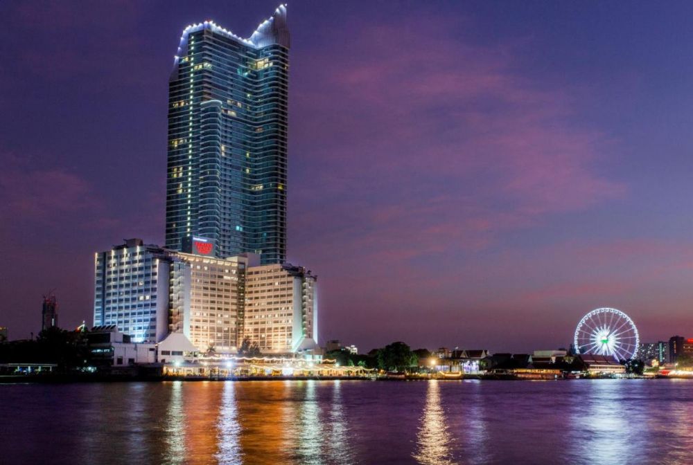 Ramada Plaza By Wyndham Bangkok Menam Riverside 5*