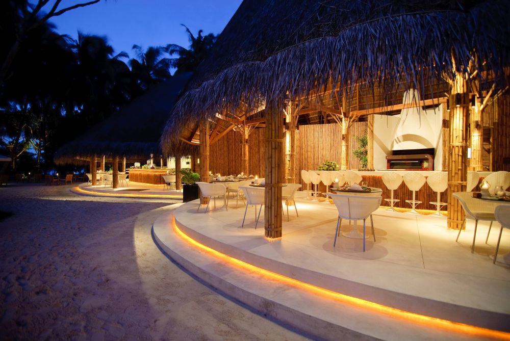 Kuramathi Maldives (ex. Kuramathi Island Resort) 4*