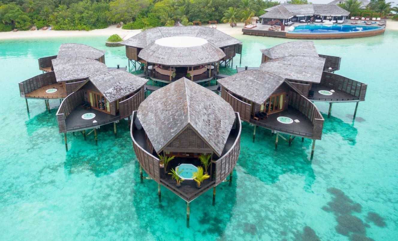 Lily Beach Resort Maldives 5*