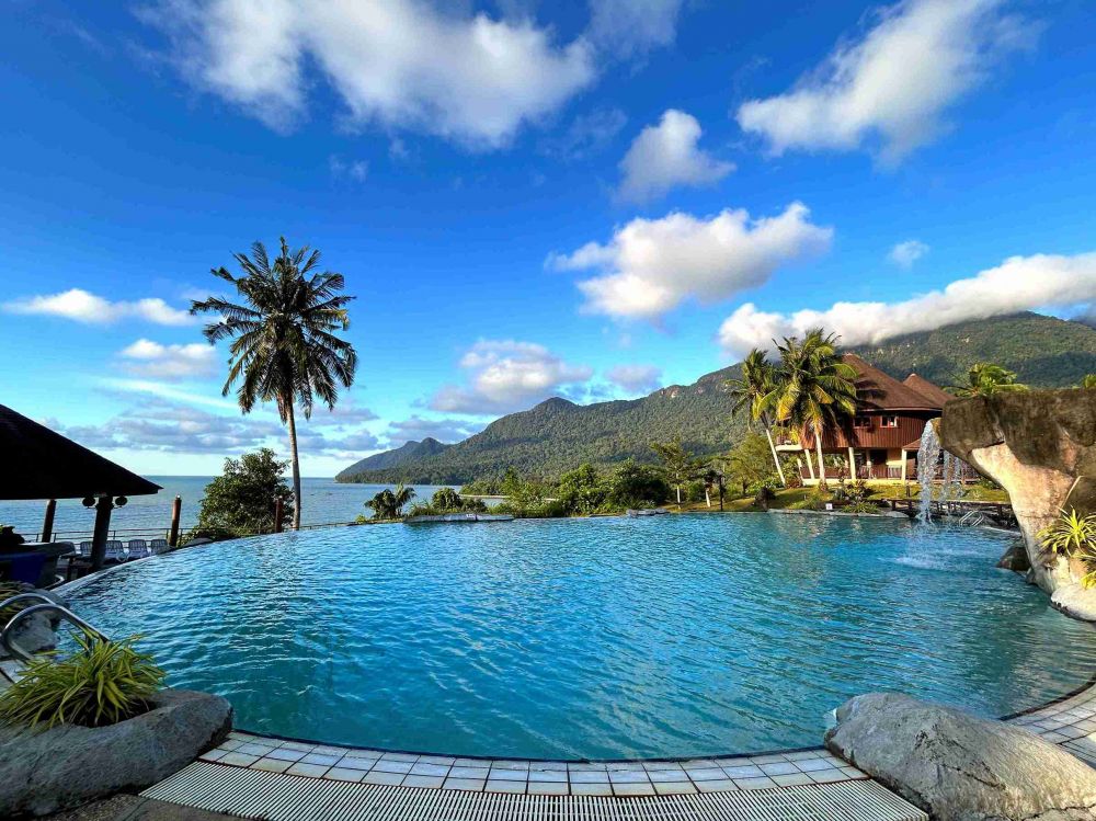 Damai Beach Resort 4*