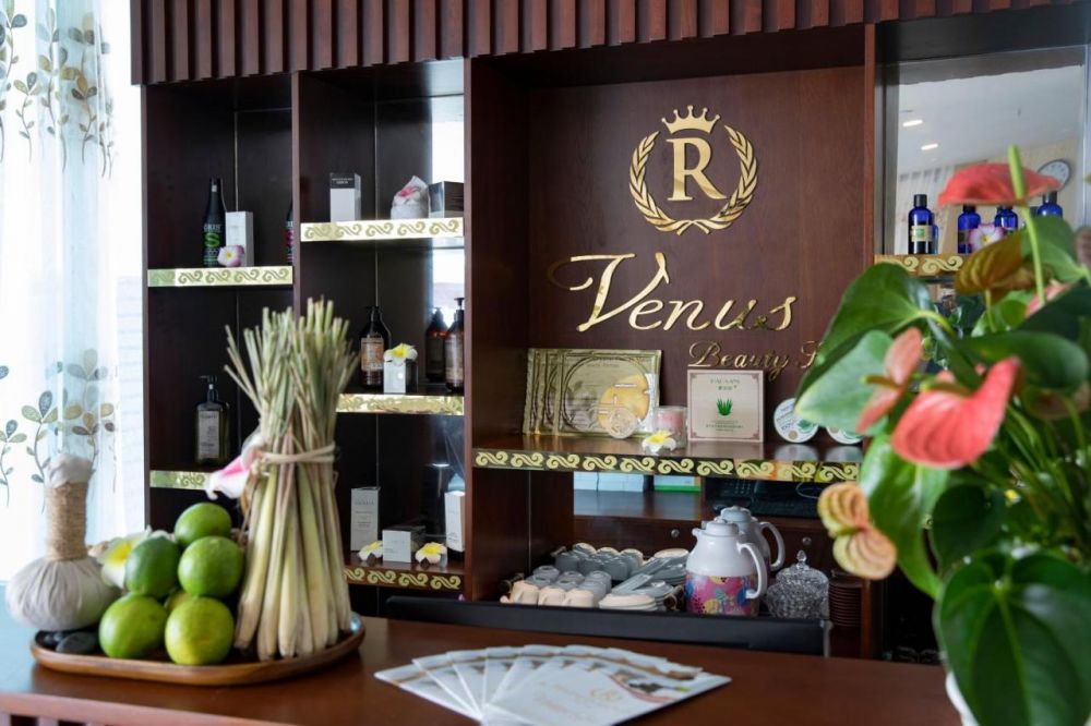 Regalia Gold Hotel Nha Trang 5*