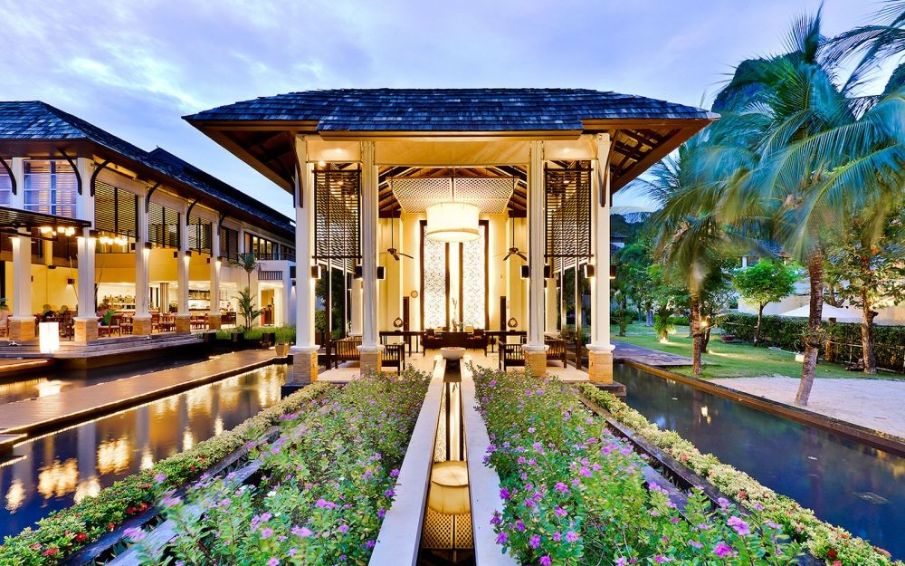 Bhu Nga Thani Resort & SPA 4*