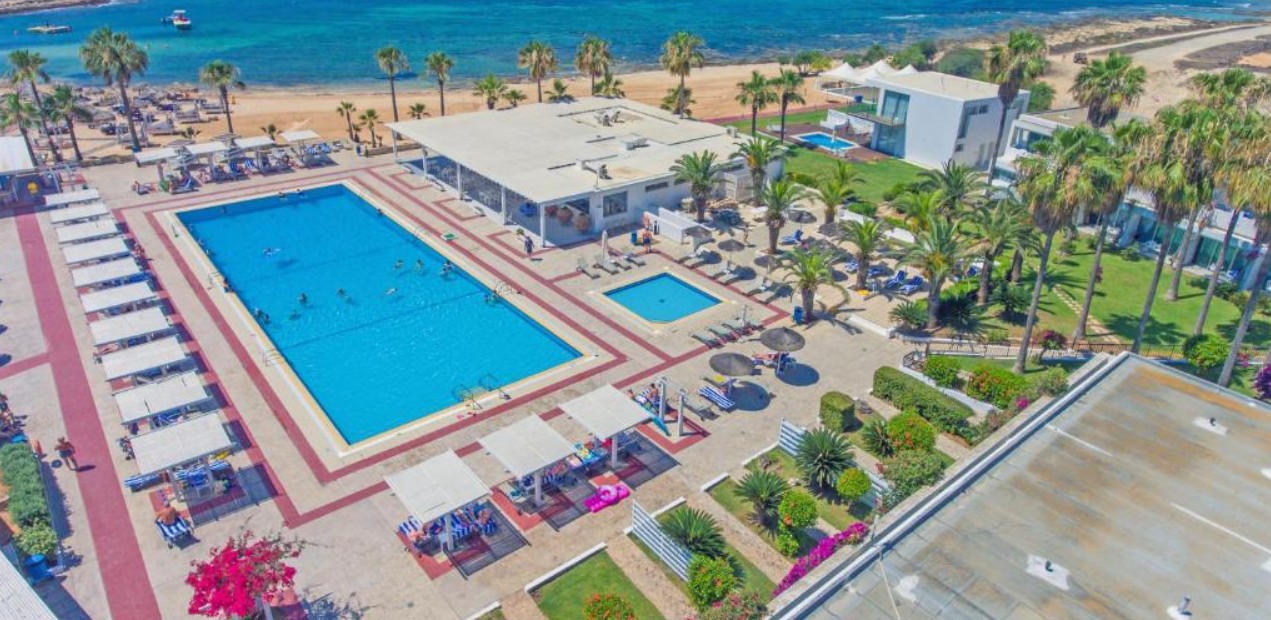 Dome Beach Hotel 4*