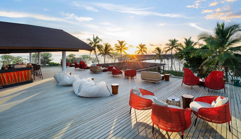 The Westin Maldives Miriandhoo Resort 5*