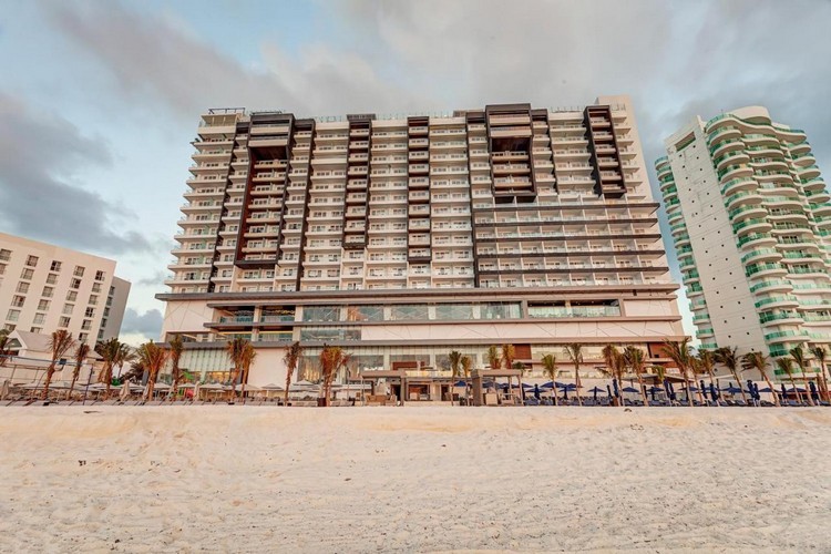 Royalton CHIC Suites Cancun | Adults Only 5*