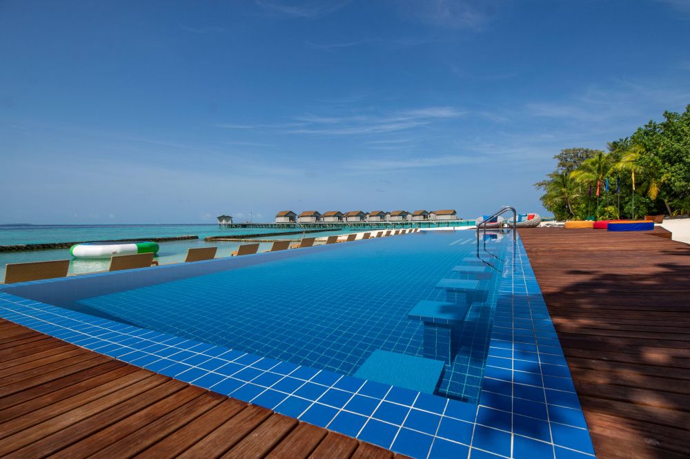 Centara Ras Fushi Resort | Adults Only 18+ 4*