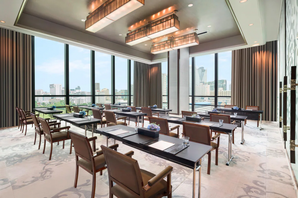 The Saint Regis Bangkok 5*