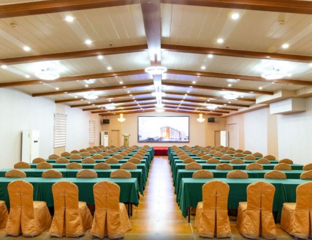 Wenhao Seaview Hotel 3*