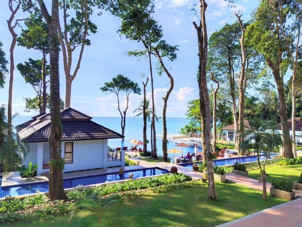 Chang Buri Resort & SPA 3*