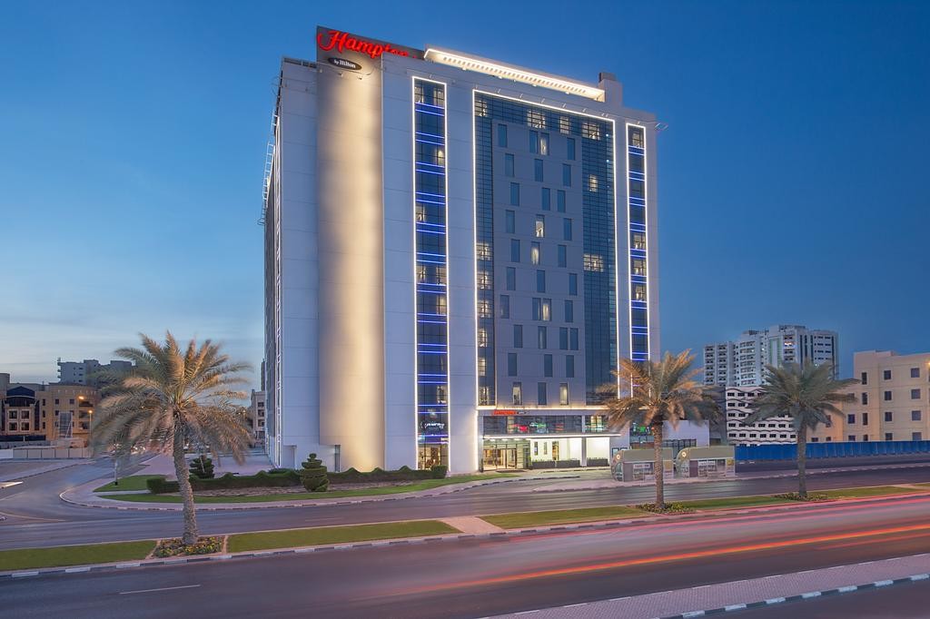 Hampton by Hilton Dubai Airport 3*