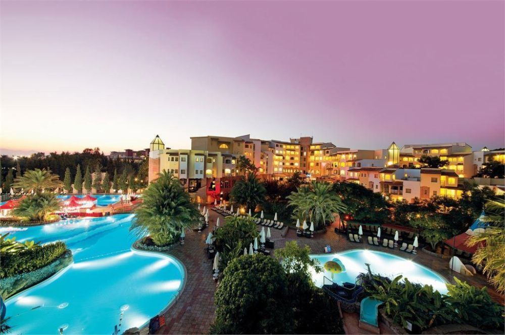 Limak Arcadia Golf & Sport Resort 5*