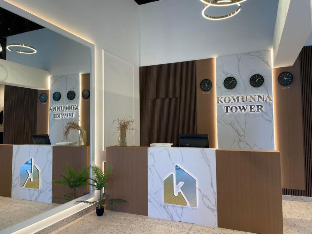 Komunna Luxe Hotel And Apartments 4*