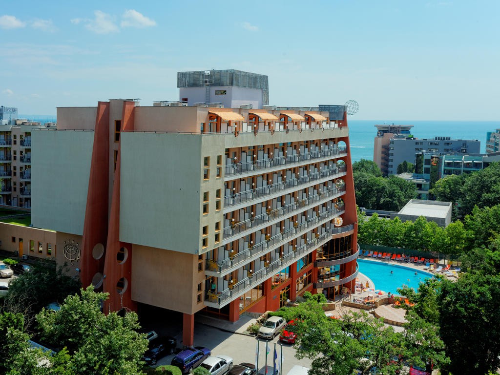 Atlas Golden Sands 4*