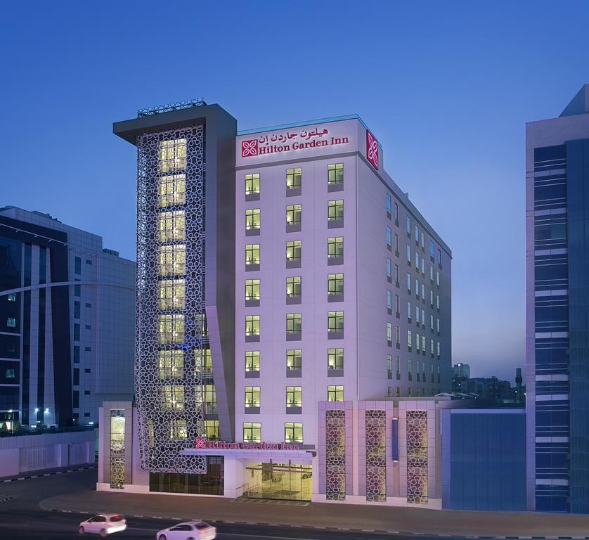 Hilton Garden Inn Dubai Al Muraqabat 4*