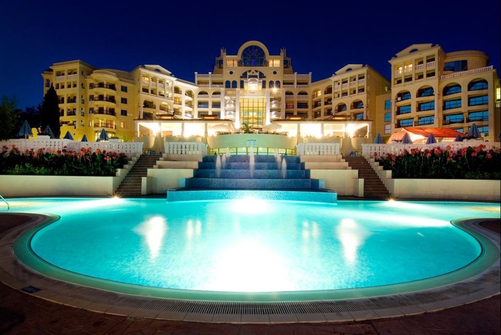 Marina Royal Palace 5*