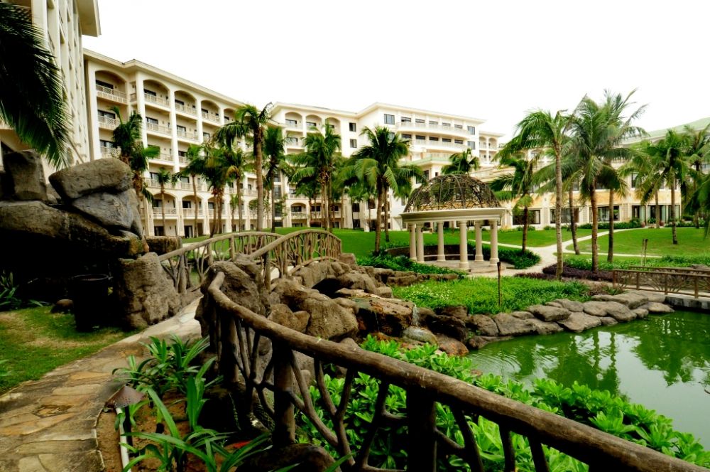 Olalani Resort & Condotel 5*