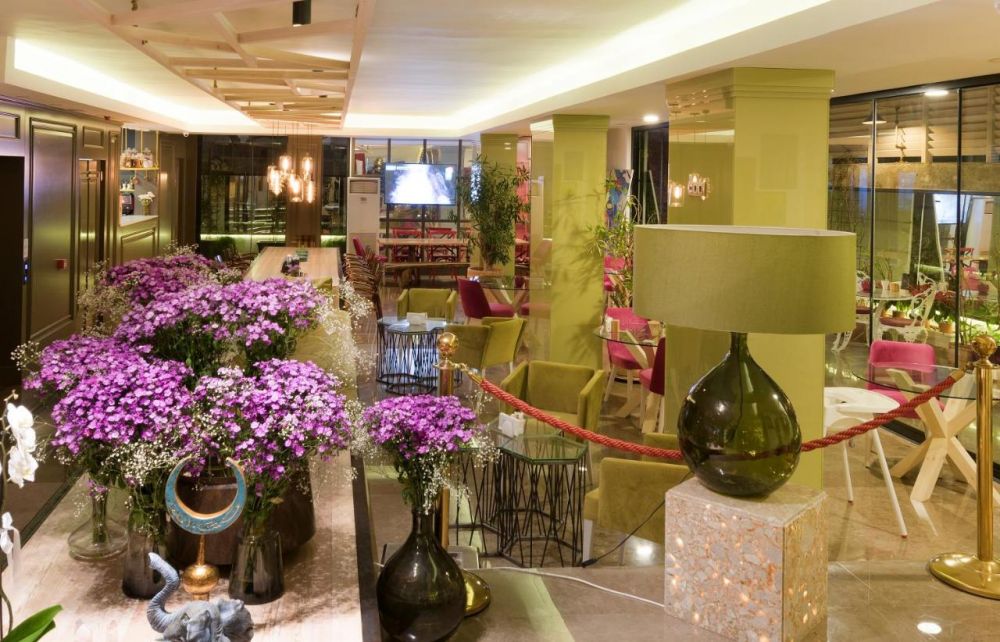 Nun Boutique By Laren Hotels 