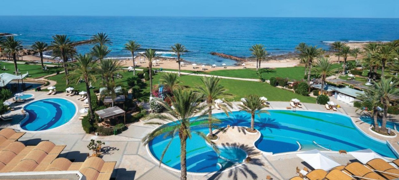 Athena Beach Hotel 4*