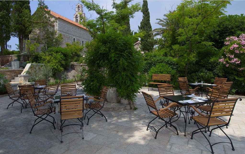 Aman Sveti Stefan 5*