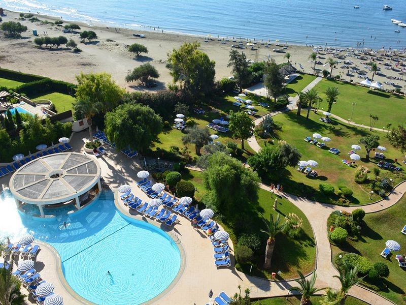 St Raphael Resort 5*