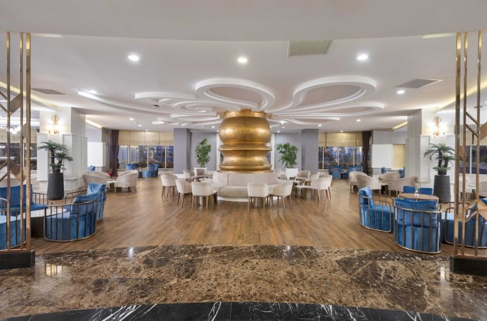 Kirman Belazur Resort & Spa 5*