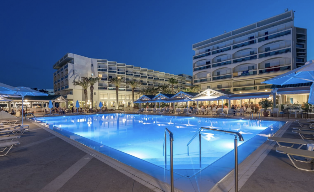 Apollo Beach Hotel 4*