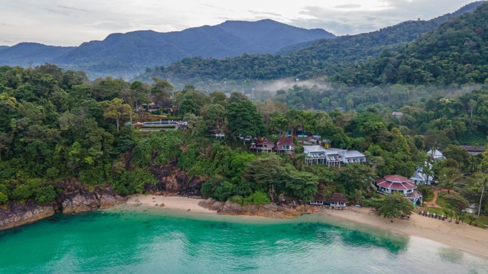 Koh Chang Cliff Beach 3*